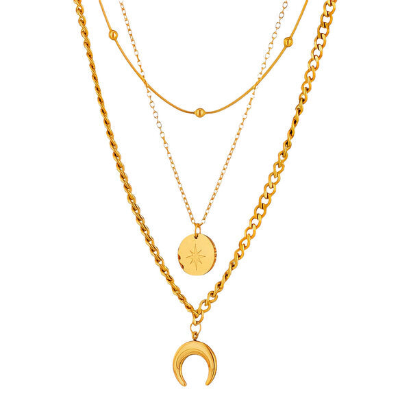 Collana a tre fili dorata con mezzaluna